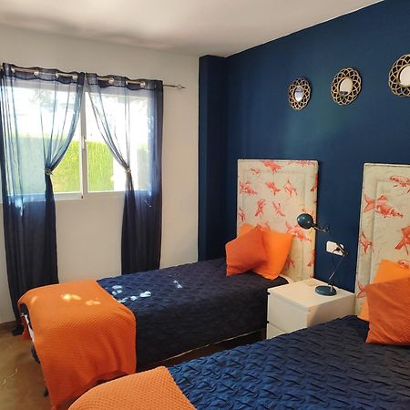 2 Bedroom, Sea Front Complex W Pool And Private Garden Jávea Kültér fotó